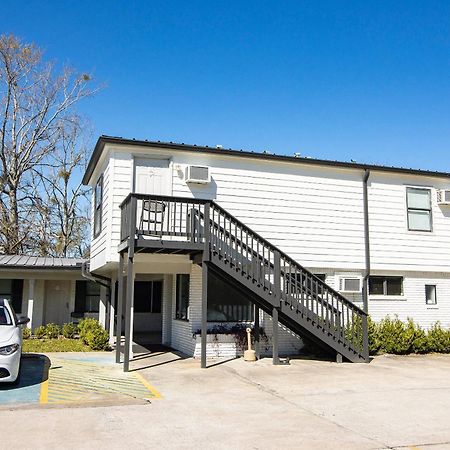 Oyo Hotel Sulphur La Hwy 90 West Exterior photo