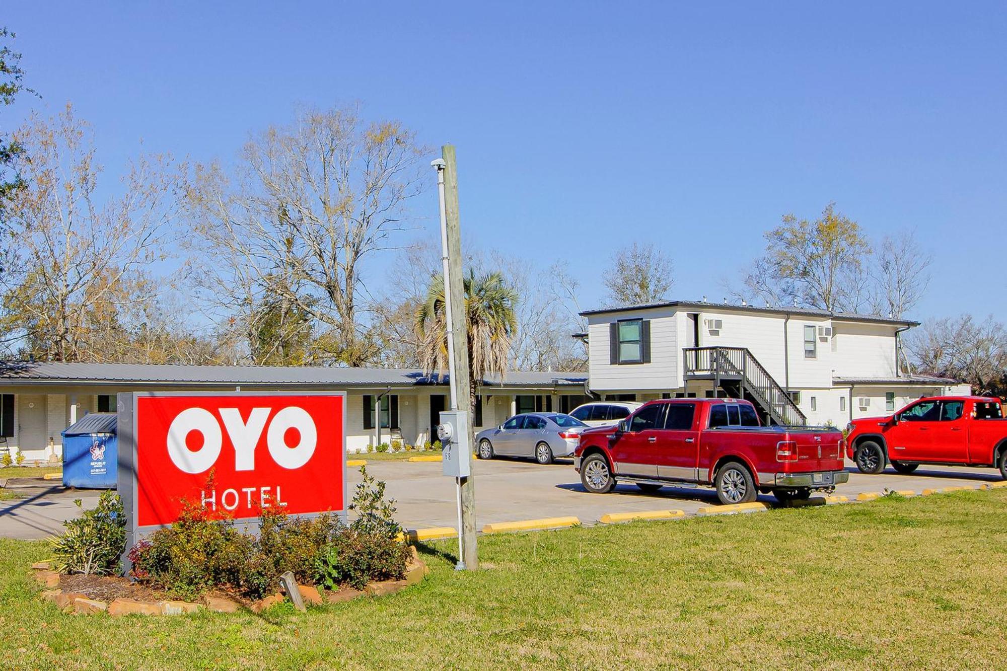 Oyo Hotel Sulphur La Hwy 90 West Exterior photo